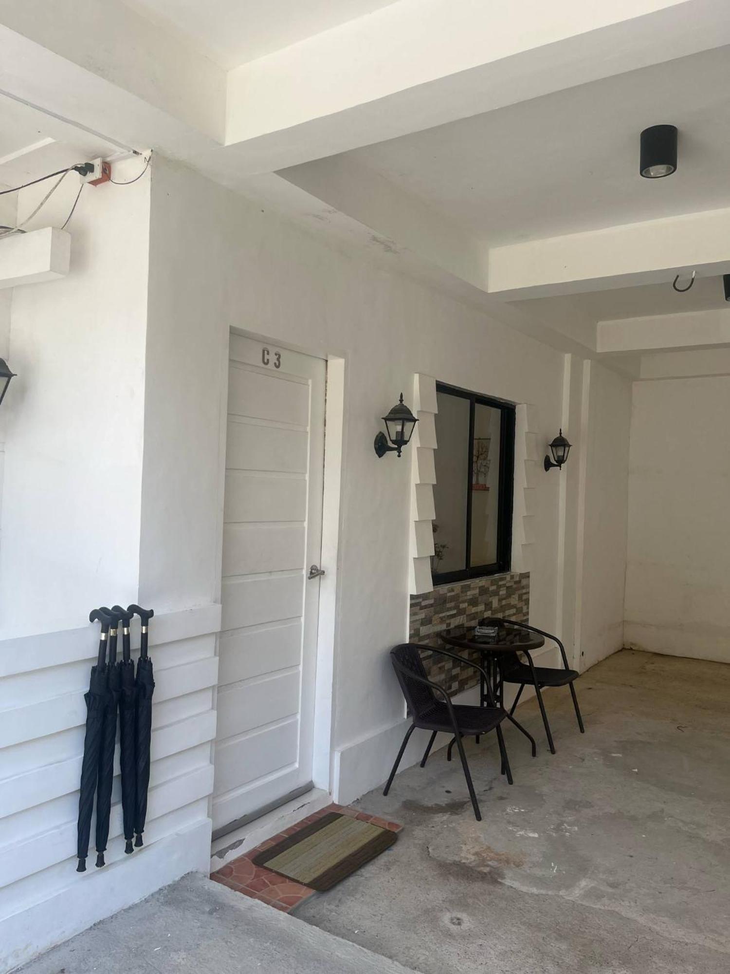 Carandang Tourist Inn Ел Нидо Екстериор снимка